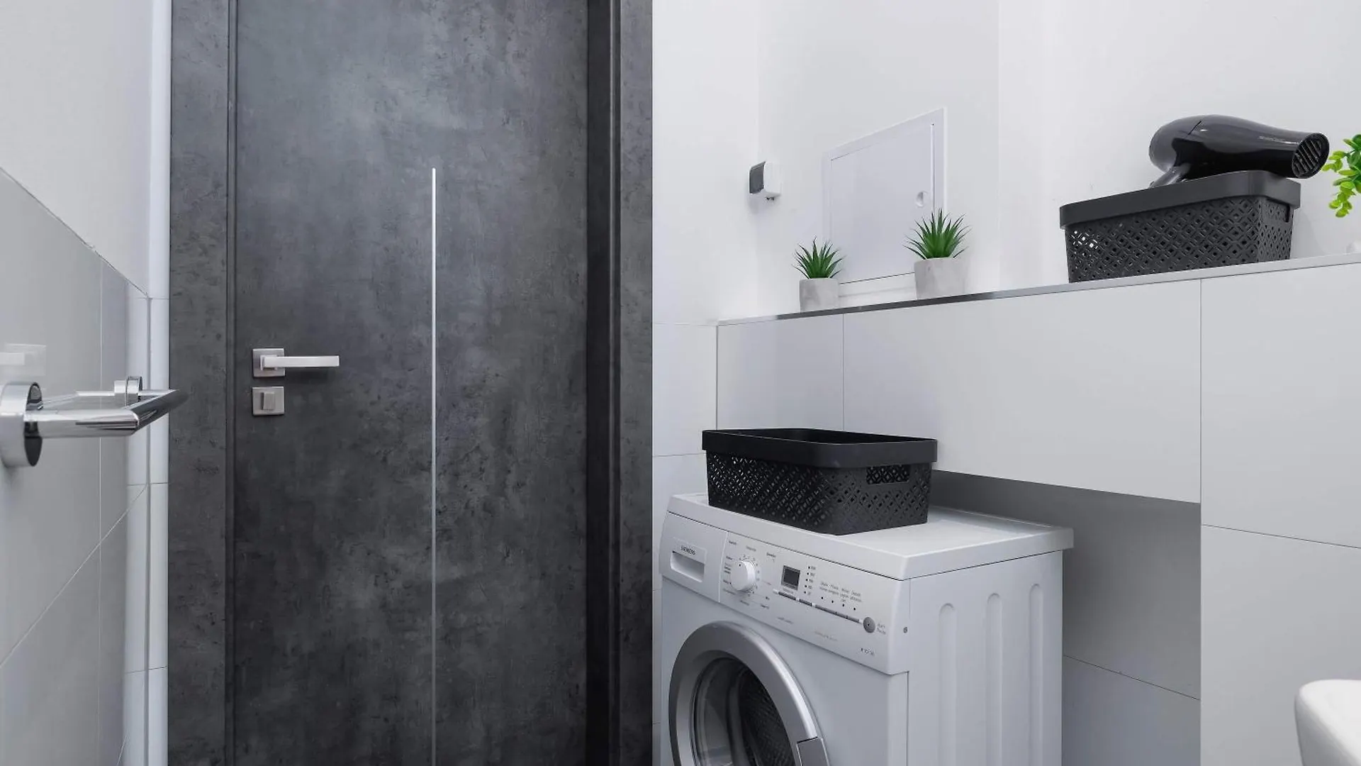Elegancki Apartament Katowa 11 Praca Zdalna By Noclegi Renters Krakow Poland